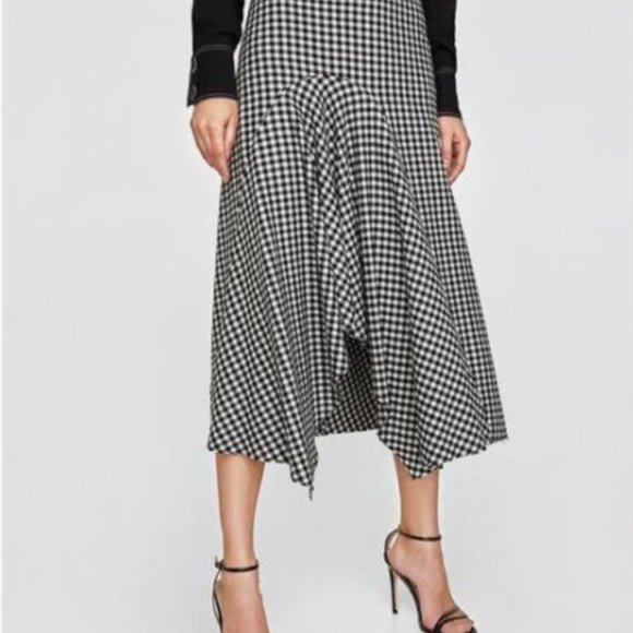 Zara Woven Gingham Check Asymmetric Hem Skirt - Picture 5 of 6